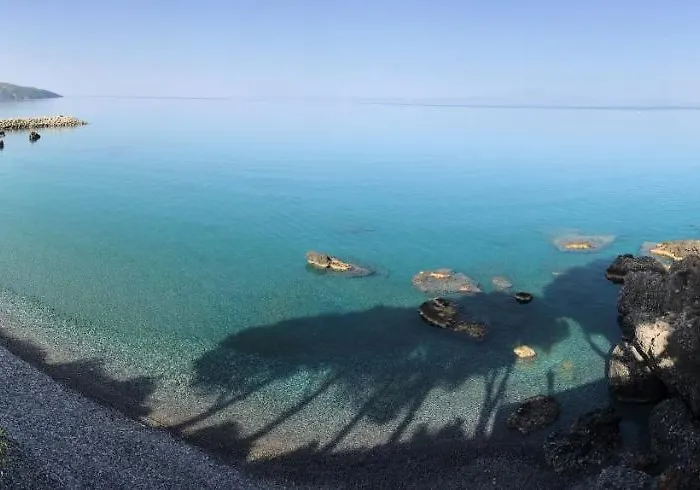 Naftilos Blue View Retreat