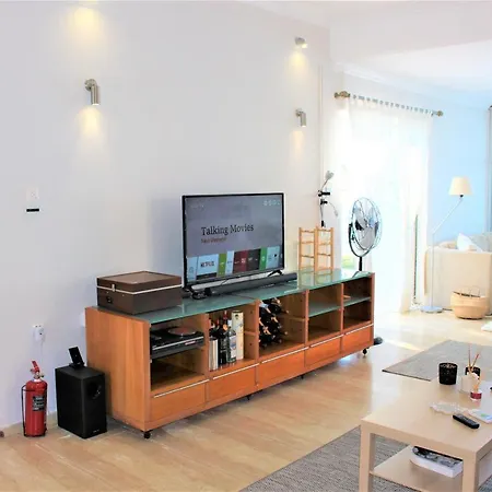 Naftilos Blue View Retreat Holiday home *