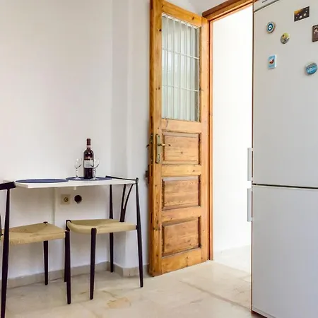 Naftilos Blue View Retreat *