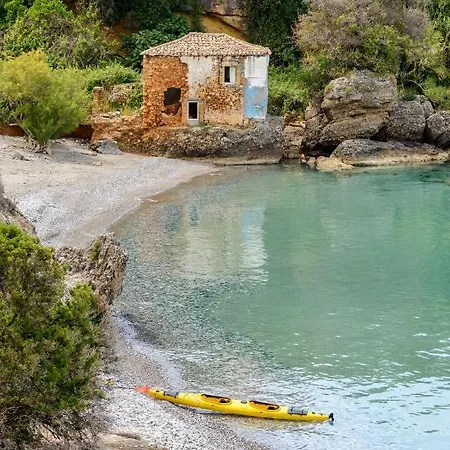 Feriehus Naftilos Blue View Retreat
