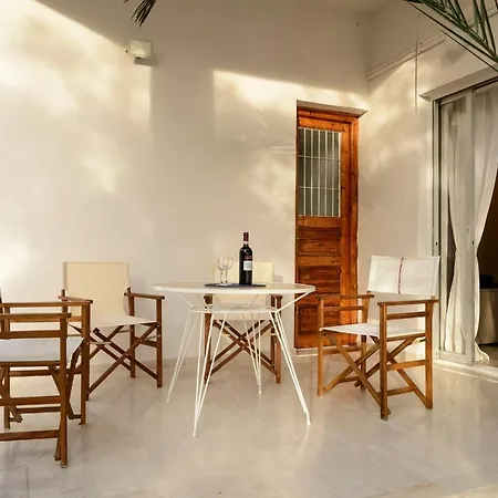 Naftilos Blue View Retreat *