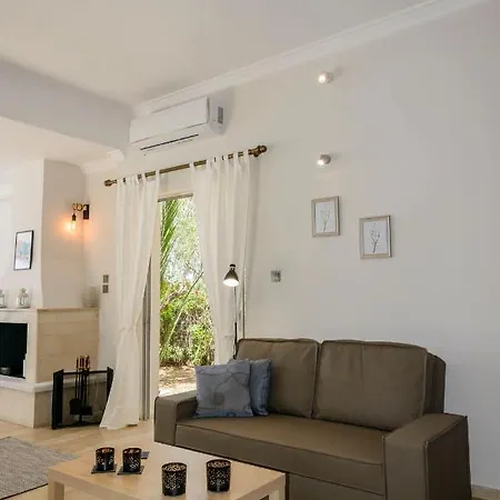 Naftilos Blue View Retreat * Avia