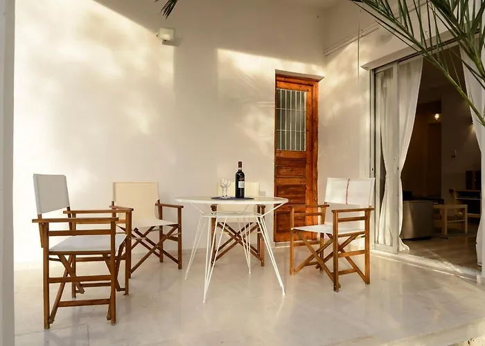 Naftilos Blue View Retreat *