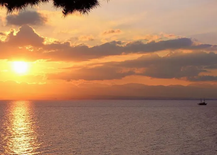 Naftilos Blue View Retreat 別荘 Avía