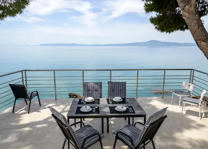 بيت للعطل Naftilos Blue View Retreat Avía